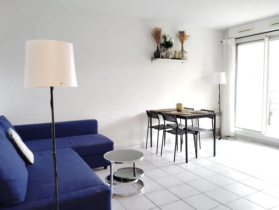 T2 Economique Et Fonctionnel Avignon Intramuros Parking Prive 0*,  France