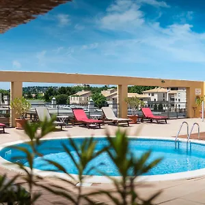 4* Hotel Grand